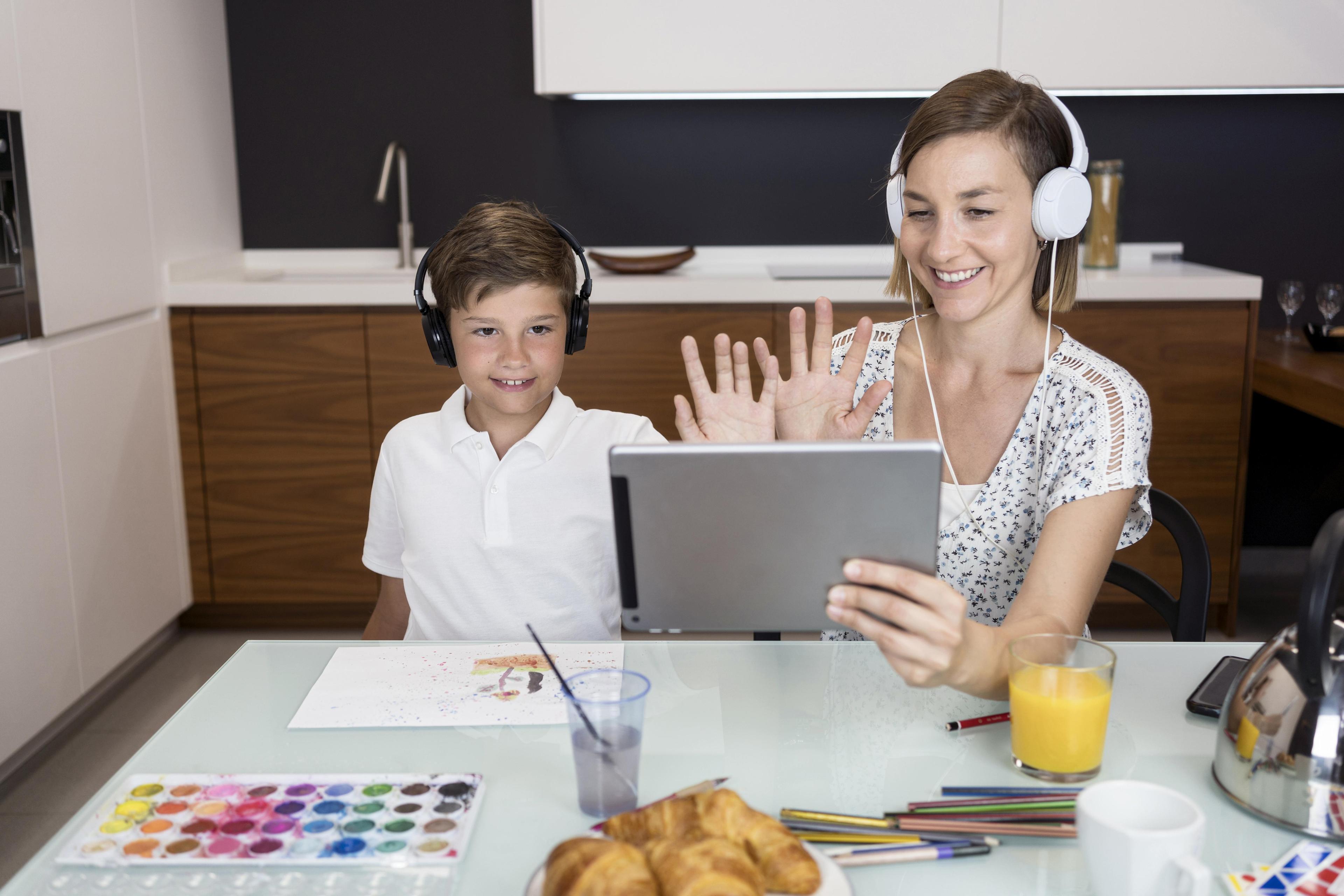 Boost Parent Satisfaction with Smarter Communication Using EdSkout
